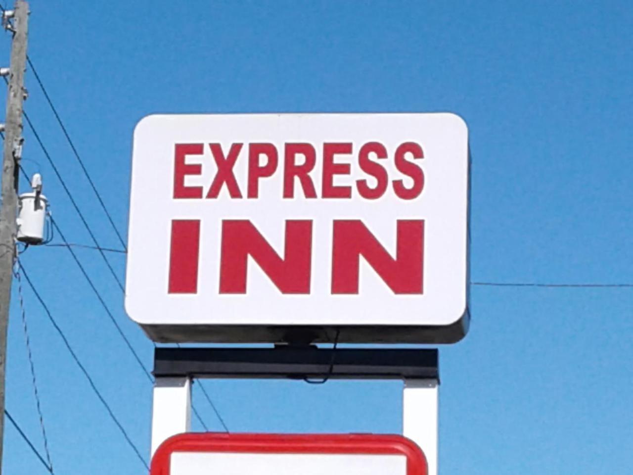 Express Inn & Suites - 5 Miles From St Petersburg Clearwater Airport Kültér fotó